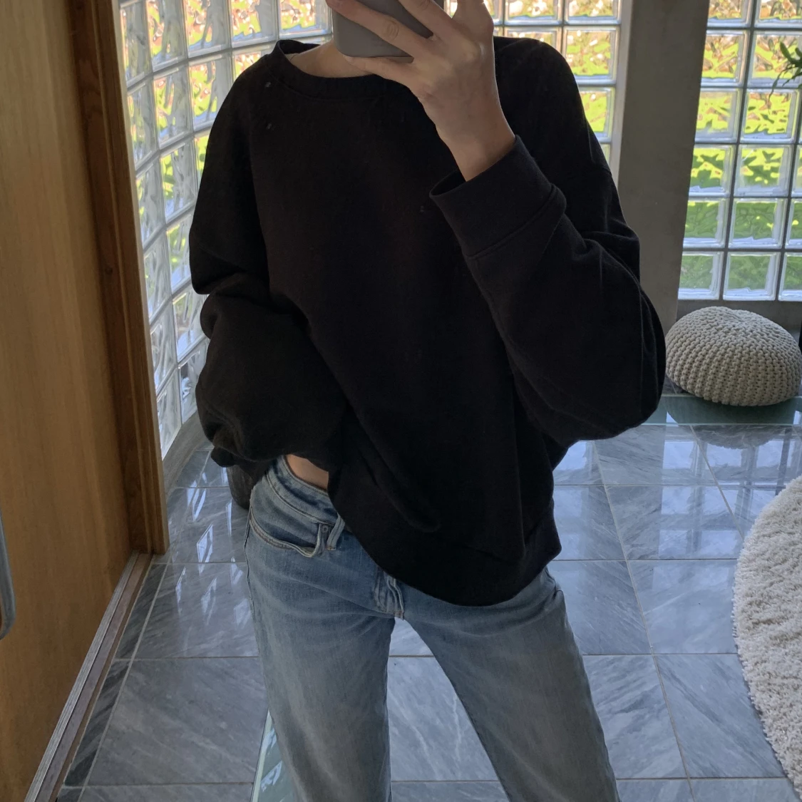 oversized sweatshirt