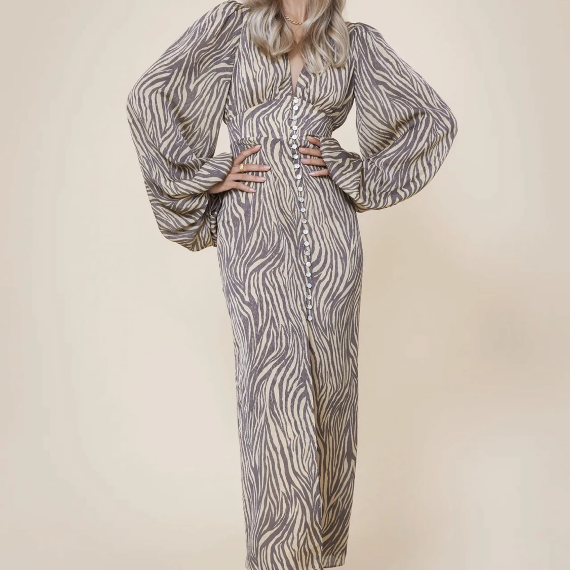 Adoore Postiano dress