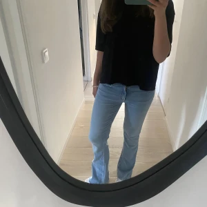 Jeans  - Jeans från Gina, storlek 164 och helt oanvända!! Köparen står för frakten ❤️