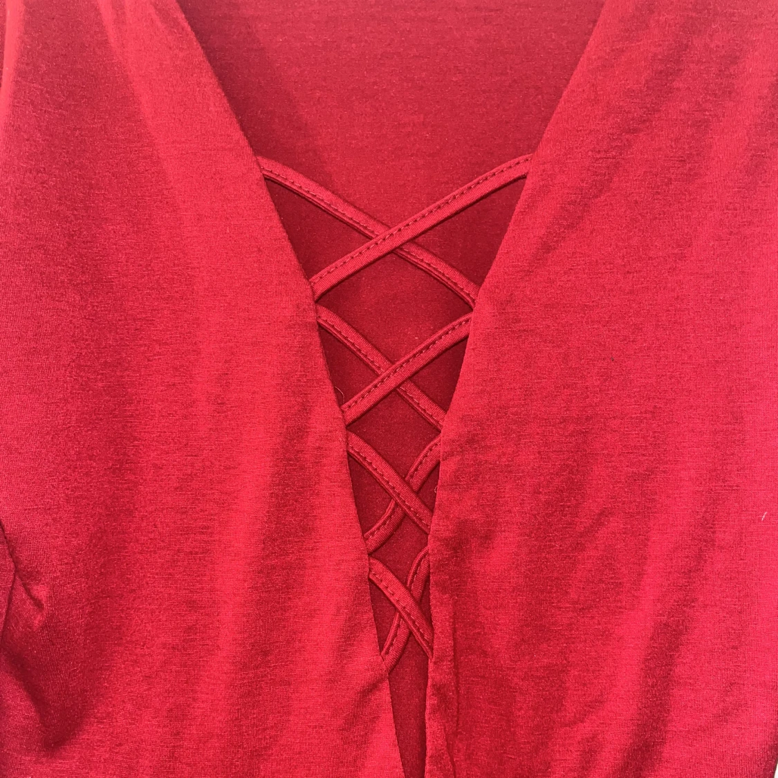 Fin lite längre klänning i röd  - 90