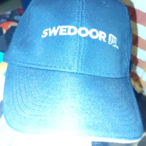 Keps  - Helt ny keps från "swedoor"