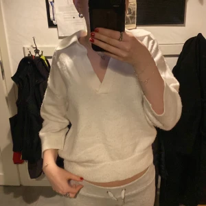 stickad tröja från hm - bra skick! 