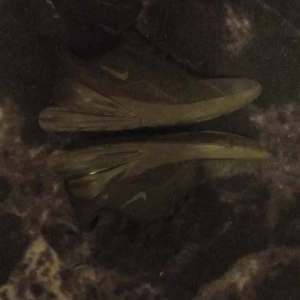  Bra - Jag har änvändit dom bara 6 månader sen blev dom för litet på mig 