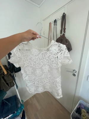 Spets topp - Spetstopp från zara 