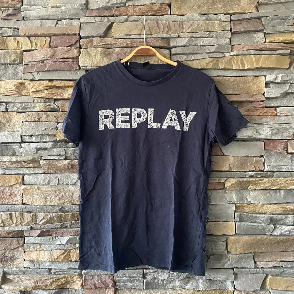 Replay T-shirt. T-shirts.