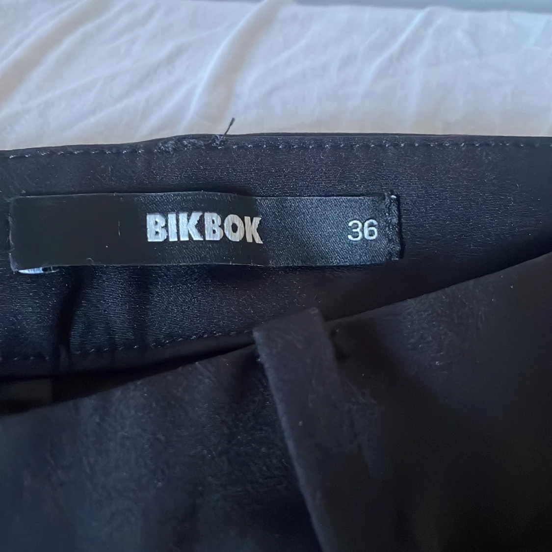 Lågmidjade kostymbyxor  - 90