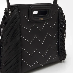 Maje väska - Säljer denna maje väska köpt för ca 2500 i höstas, har dustbag och påse kvar💕 jätte bra skick därför ganska högt pris