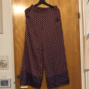 Satin byxor - Aldrig använda