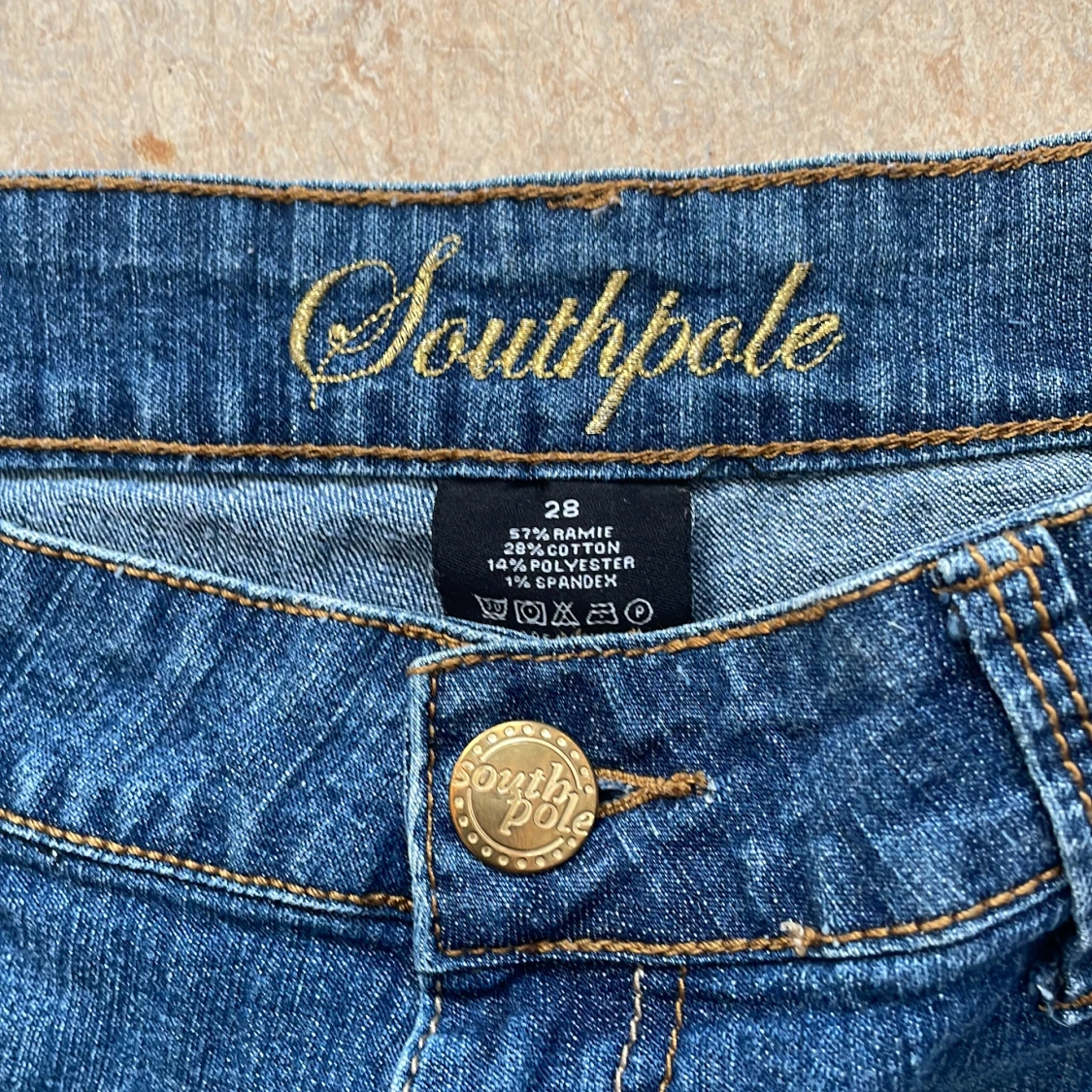 Vintage 2000 Shorts - 91