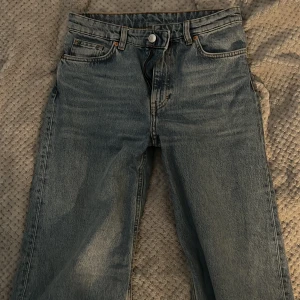 Jeans  - Blå jeans i storlek S