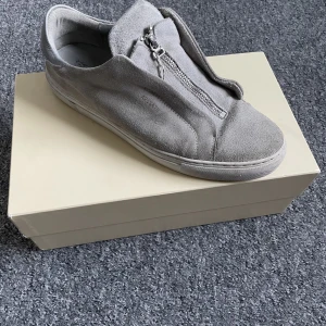 Arigato skor  - Arigato 90 Zip | Storlek 44 | orginal pris 2600 kr |