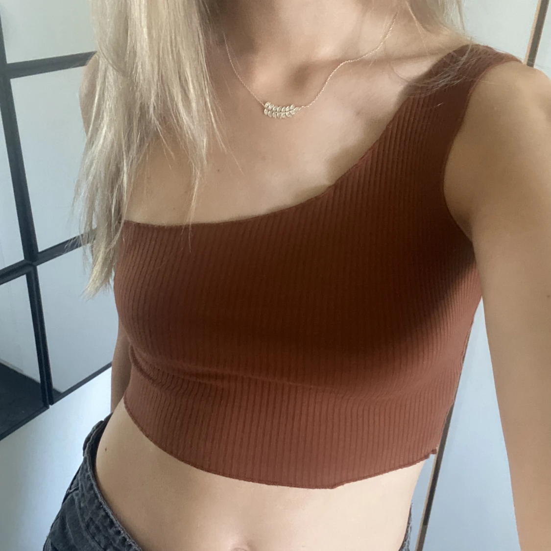 Croppad brun tröja - 90