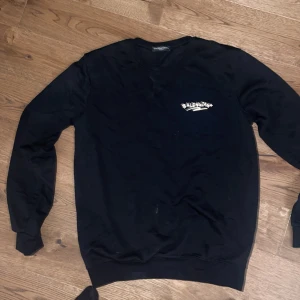 FAKE Balanciaga kofta Large  - FAKE Balanciaga kofta Large 