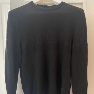 Plein Sport tröja - Plein Sport tröja i 100% merinoull. Skick 9/10 storlek L.