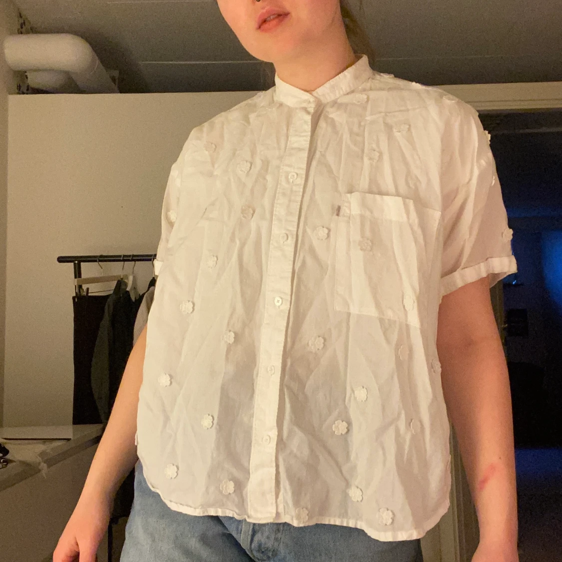 Blombroderad Levis blus