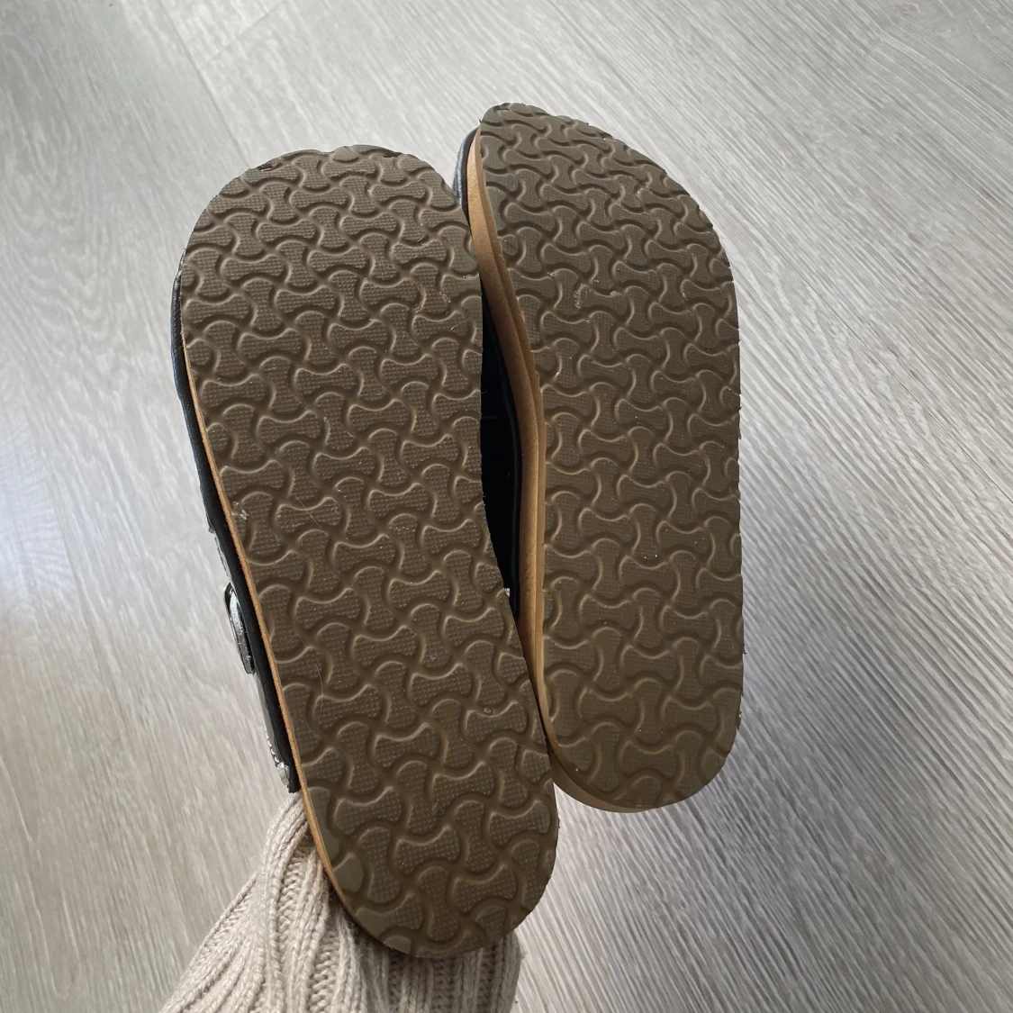 Träskor strl 38 - 91