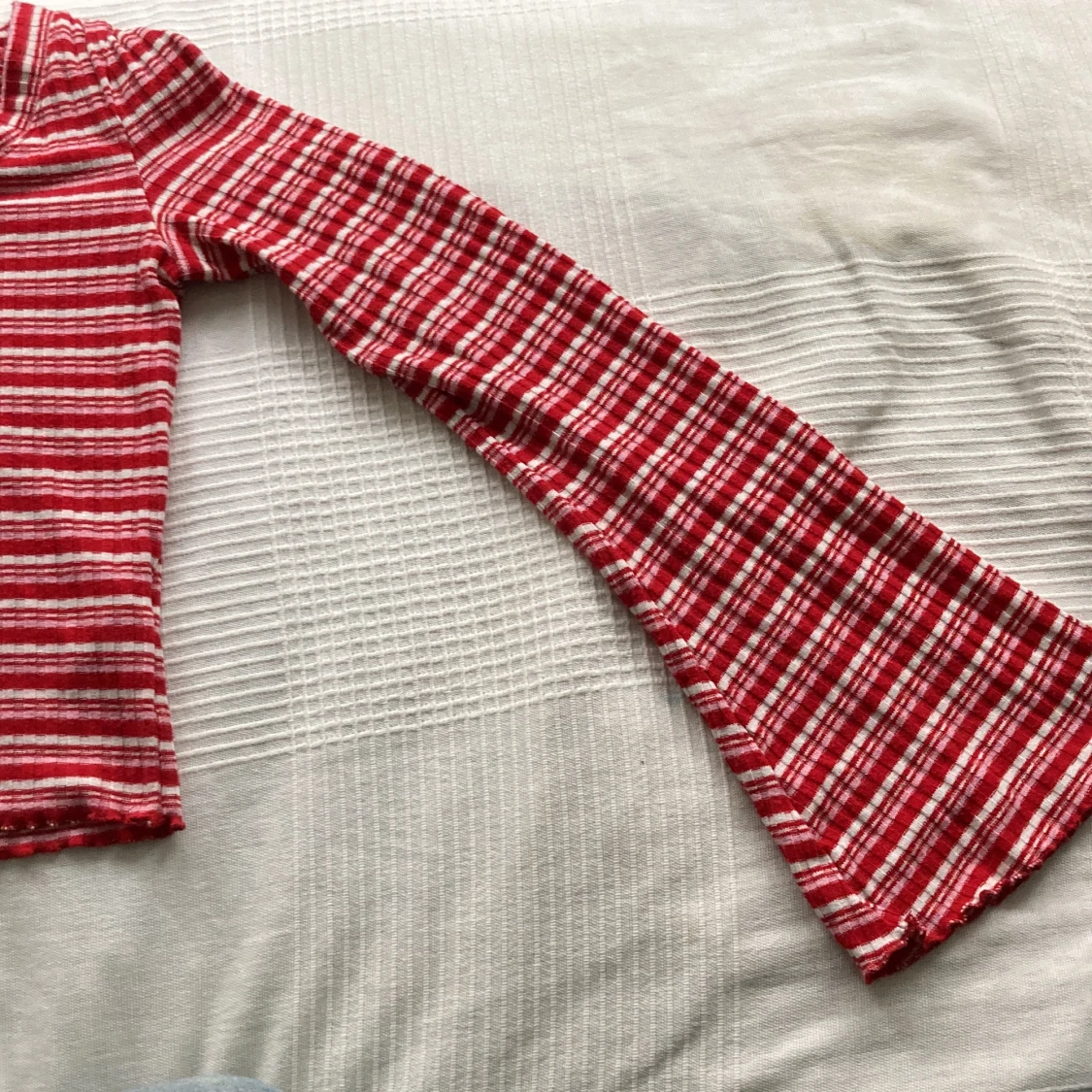 Tröja med utsvängda ärmar - 90