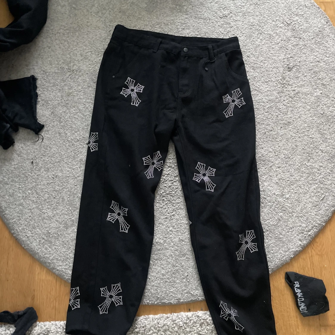 rhinestone med kors byxor