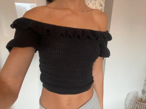 Topp - Stickad topp, oanvänd❤️