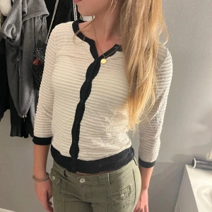 Tunn kofta✨✨ - Så fin kofta!💕 i toppenskick!