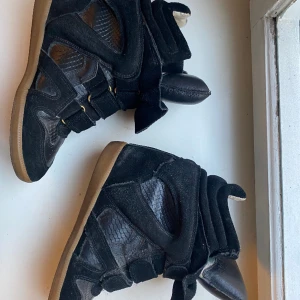 Isabel Marant skor  - Så snygga isabel marant skor! Passar även storlek 37 