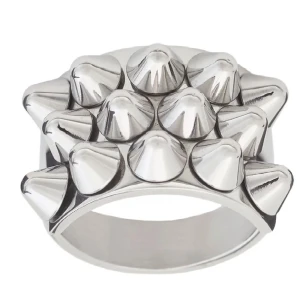 Edblad ring silver - Intressekoll på min Edblad ring. Köpts för 400 kr och säljer för 150 kr då den är välanvänd men fortfarande jättefin.