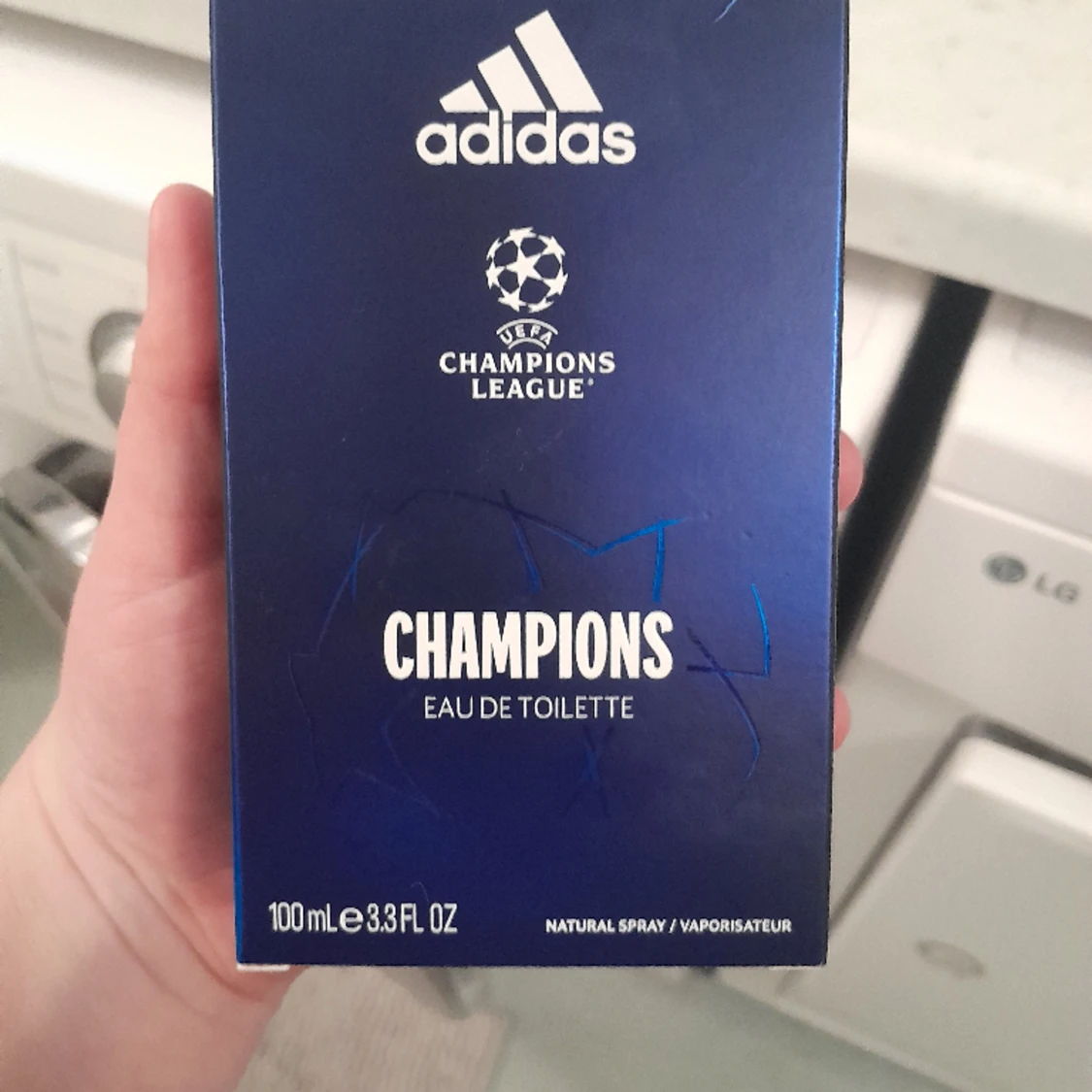 God parfym köpte för ksk en månad sen har inte använt  - 90