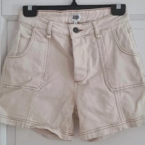 Twist & Tango shorts - Fina jeansshorts från twist & tango i nyskick!