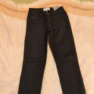 Svart Mango jeans - Gott skick