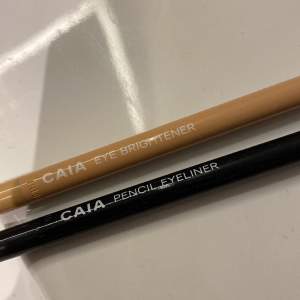 Caia eye brightener & eyeliner pencil, helt oanvända, 120 kr/st 200 kr för båda, nypris är 195 kr/st 🤍🤍  