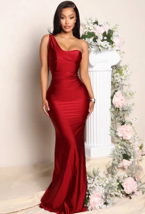 Klänning från Fashion Nova - Aldrig använd. Etikett finns kvar  300 kr