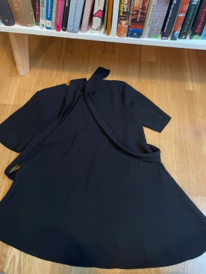 Knytblus - En knytblus 🫶🏼storlek s