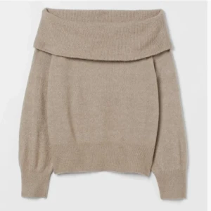 Stickad offshoulder tröja - Superfin stickad offshoulder tröja från h&m som inte kommer till användning 💕