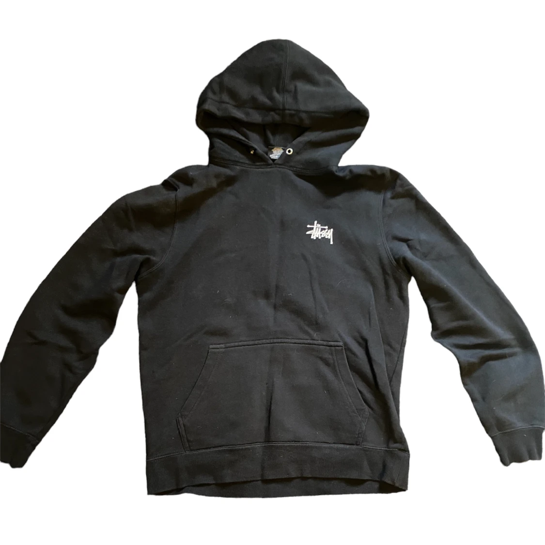Svart stussy hoodie