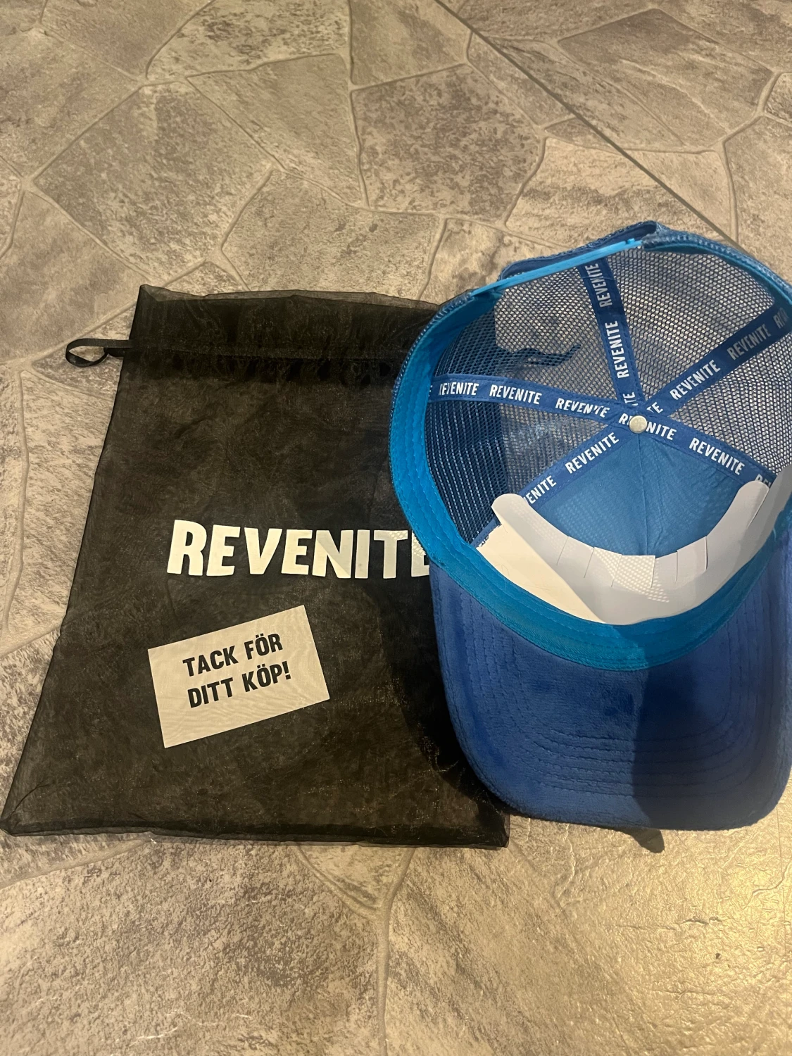 Revenite keps(limited edition) - 90