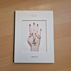 4MINUTE 'Crazy' album - Kpop-album 'Crazy' av 4MINUTE, med Jiyoon pc. Superbra skick, som ny.