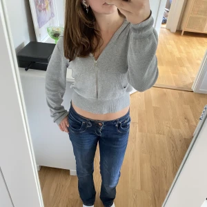 Ltb jeans valerie  - ltb jeans valerie i 29 x 32, säljer för dem är för stora o ja har andra par. De passar bra på mig i längden som e 165. Väldigt bra skick. 