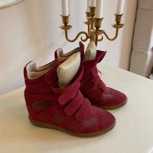 Röda Isabel Marant Bekett skor! Köpta på Vestiare Collective.💋