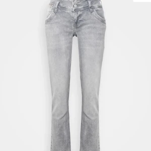 ltb jeans - så COOLA ltb jeans!😽😽 Bra skick! 