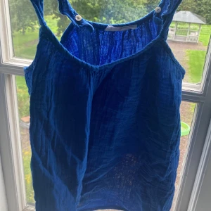 Linne topp  - Super söt mango topp köpt för några veckor sen men kommer aldrig till användning ❤️