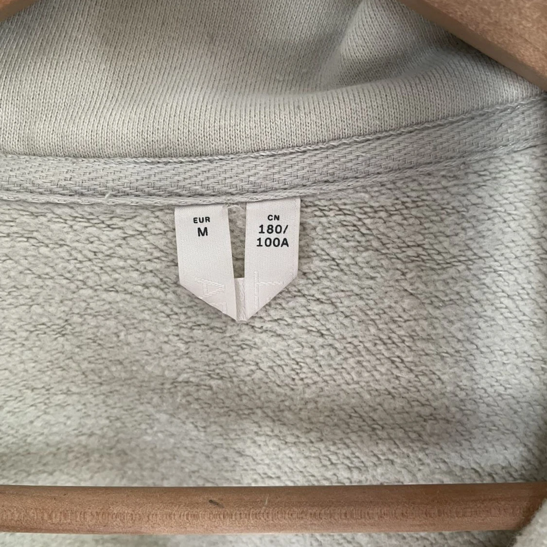 Arket tröja i storlek M - 91