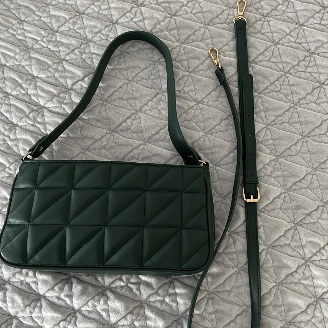 Mörk grön crossbody och Axel väska 