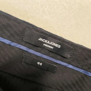 Kostymbyxor - Stilrena kostymbyxor, perfekta för sommaren och kanske bra för att matcha en kavajen du saknar byxor till.