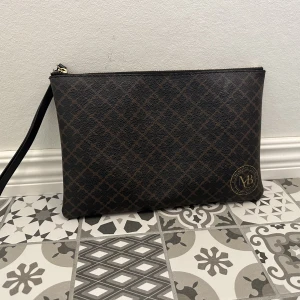 Marlene Birger  - Kuvertväska i fint skick. 