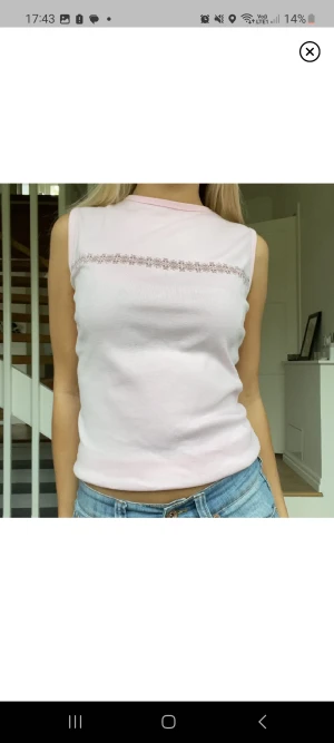 Topp - Super fin topp som tyvärr inte passade mig!