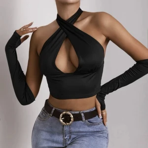 Topp - Supersöt topp från shein (arm sakerna är inte med). Storlek M men skulle säga M/L🩷