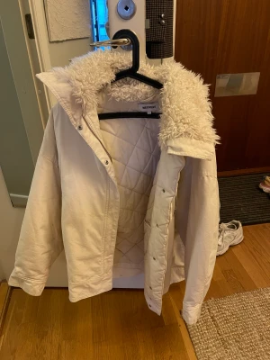 Weekday jacka  - Inköpt 2021 för 900 kr 