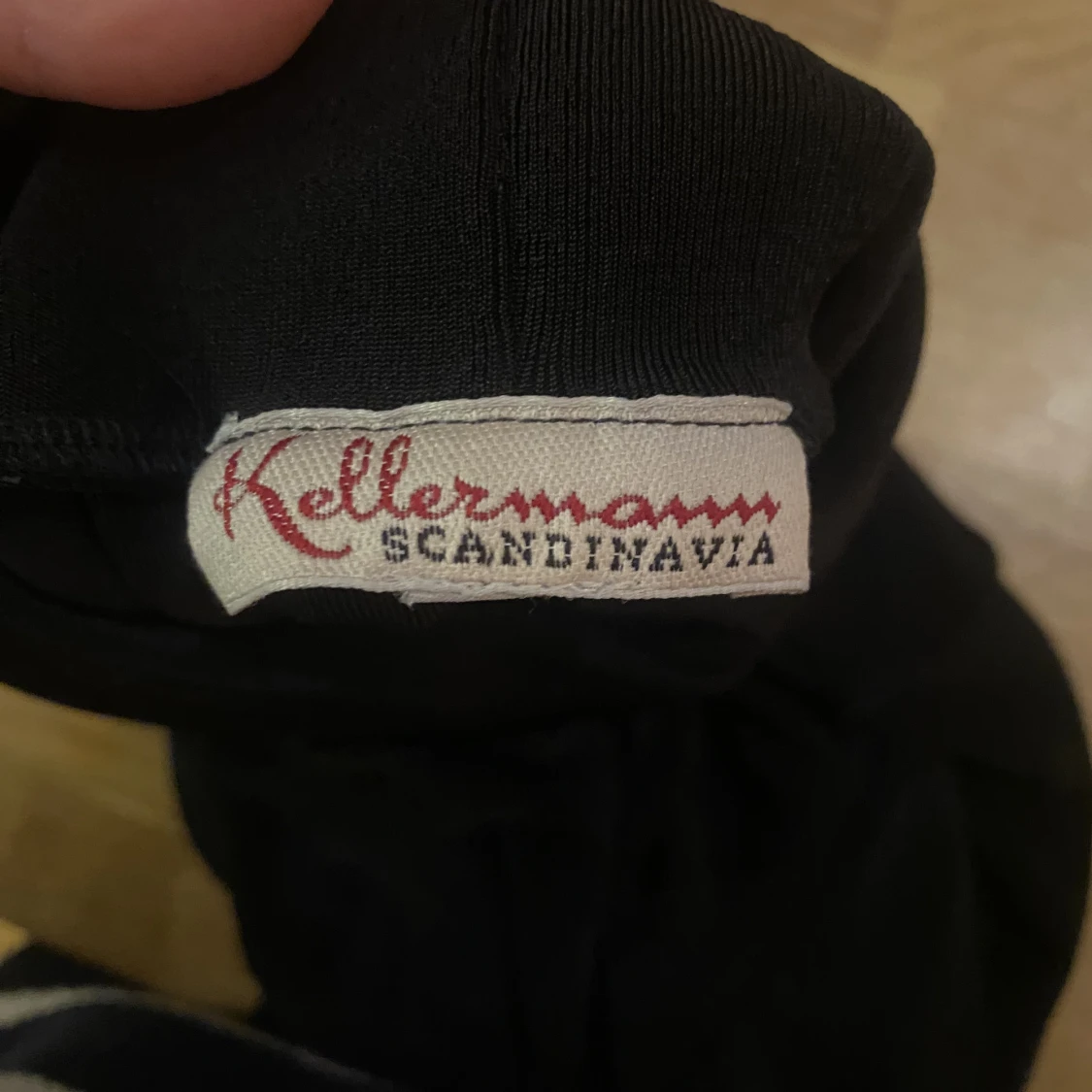 Svart polotröja - 91