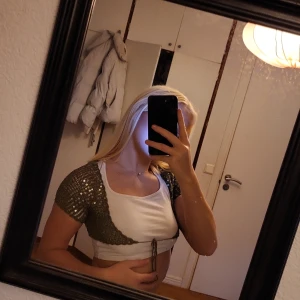 Grönt kofta - Oanvänd från gina väldigt fin❤️