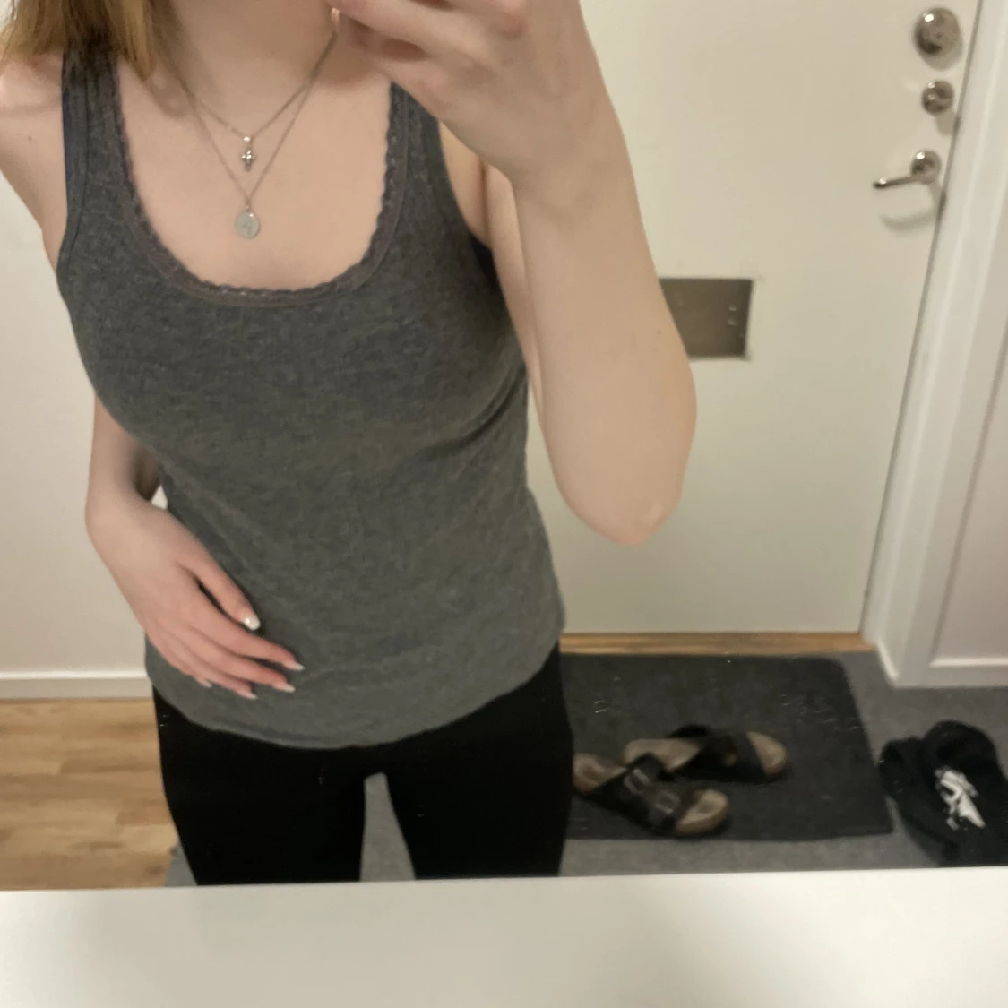 Grått linne only - 91